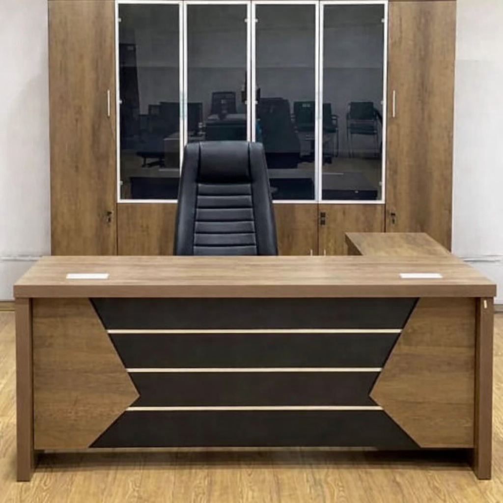 Bureau de direction brown